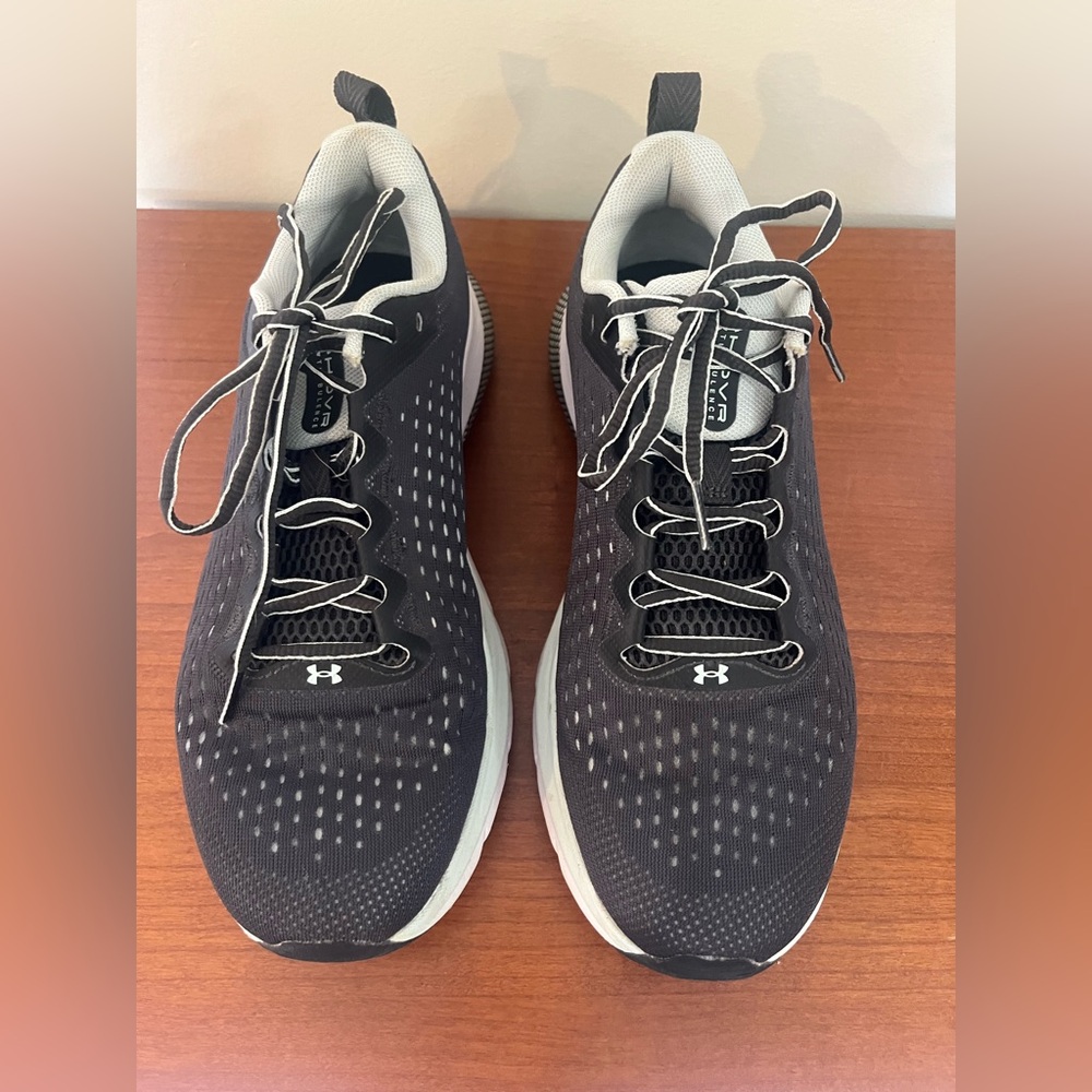 Under Amour HOVR turbulence shoes size 9.5 - Picture 3 of 11
